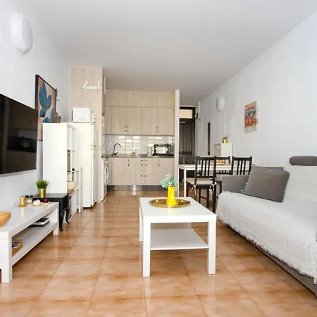 Sunset Retreat Apartment *