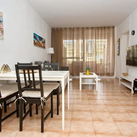 Sunset Retreat Apartment *